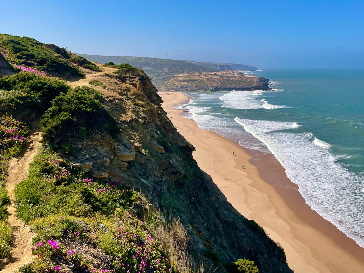 Ericeira – Lizandro River and&nbsp;Coast